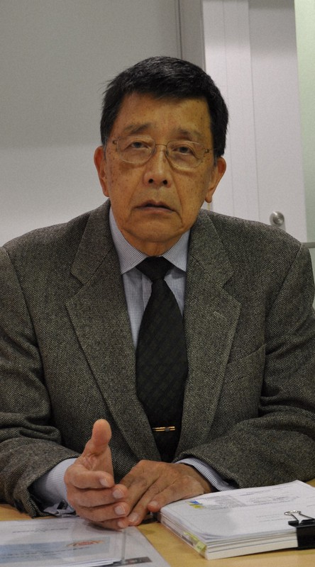 開始から5年がたった医療事故調査制度の現況を説明する日本医療安全調査機構の木村壮介常務理事=東京都港区で2020年11月25日、桐野耕一撮影