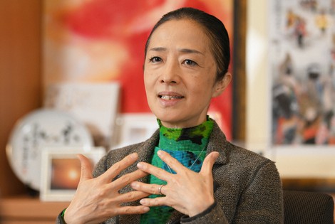 浮島智子氏＝手塚耕一郎撮影