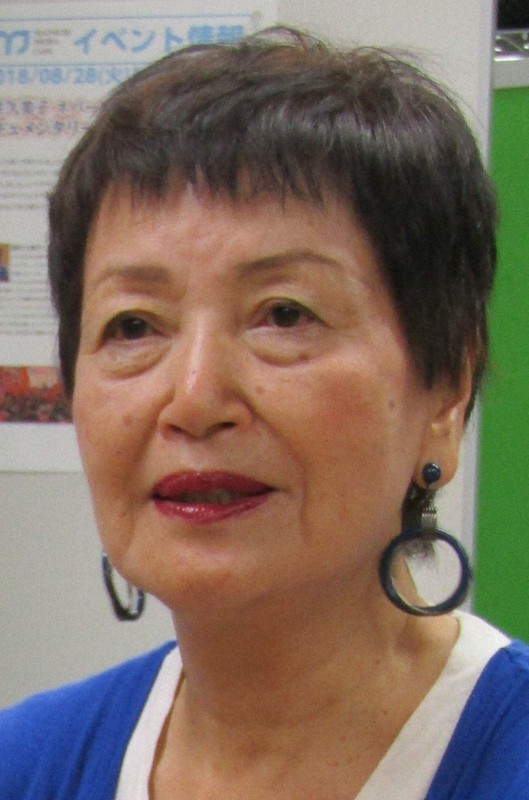 シンガー・ソングライターの横井久美子さん=東京都千代田区の「毎日メディアカフェ」で2018年8月28日、明珍美紀撮影