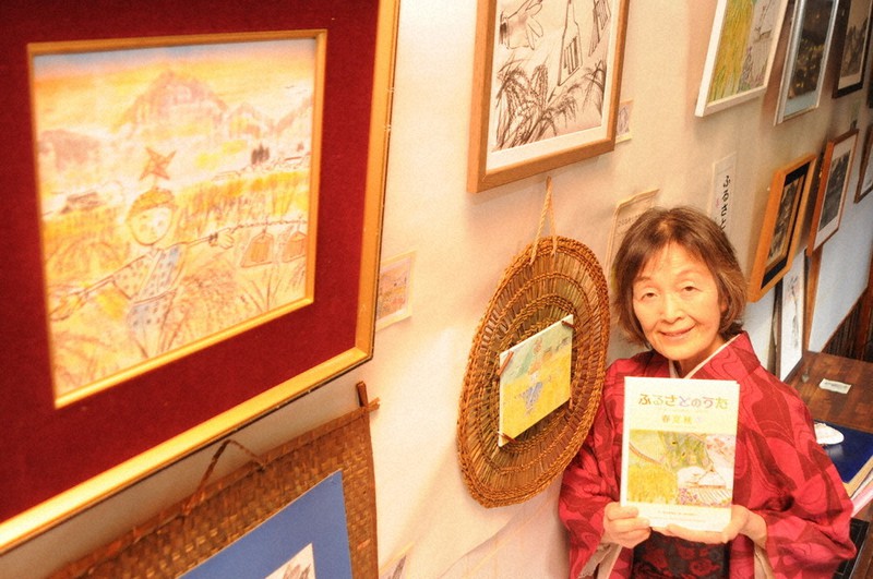 母が残した童話 一冊に 小学生新聞掲載作など４編 宍粟の前田さん 挿絵添えて 兵庫 毎日新聞