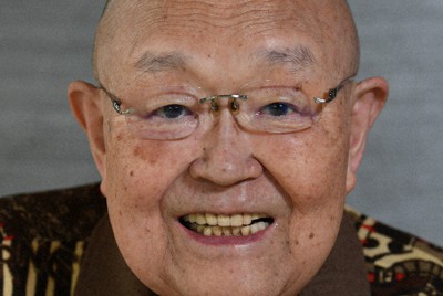 悼む 元文相 物理学者 俳人 有馬朗人さん 昨年１２月６日死去 ９０歳 毎日新聞