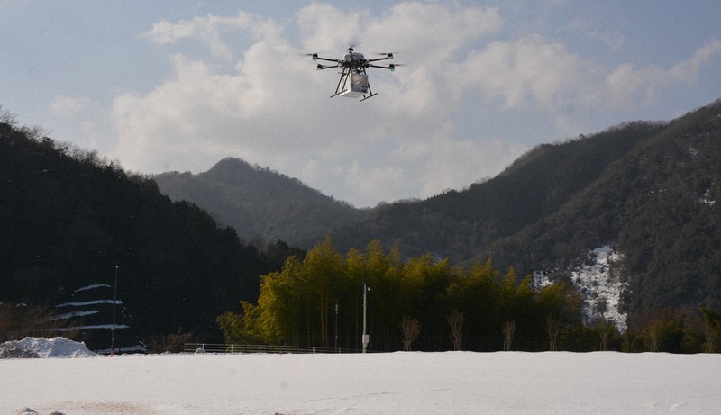 佐川急便がドローン配送実験 中山間地の物流維持 22年度実用化目指す 島根 毎日新聞