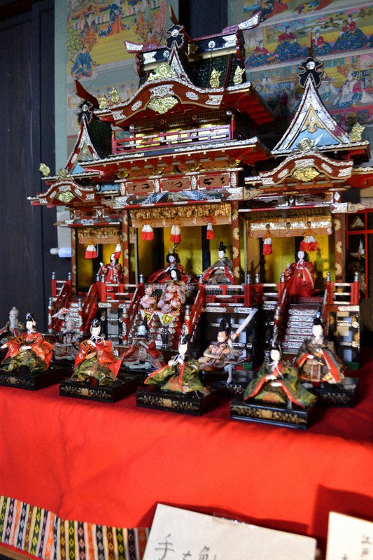 格調高くひな飾り 京丹後 稲葉本家 京都 毎日新聞
