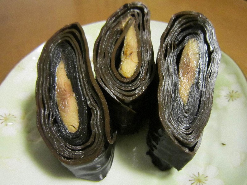 アラメ巻き 希少に ふるさとの一品 海女も切実 鳥羽 神島 サンマ不漁響き 三重 毎日新聞