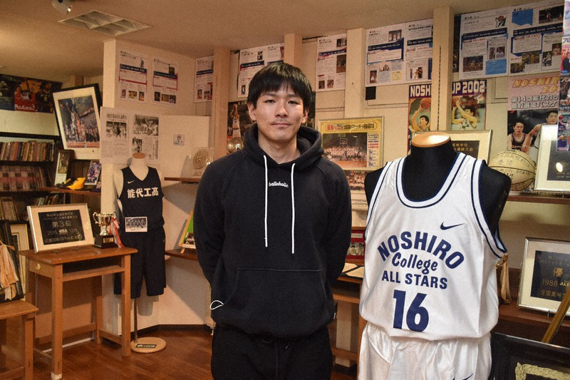 バスケの街、冷めぬ愛 秋田・能代工、統合で今春校名変更 「新しい歴史