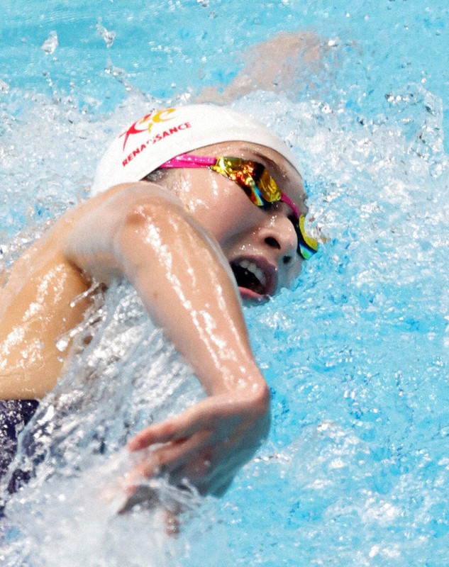 女子100メートル自由形で4位となった池江=代表撮影