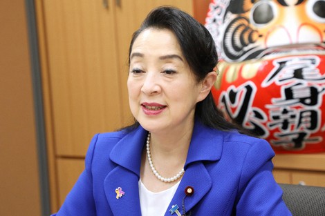 尾身朝子氏＝岡本同世撮影