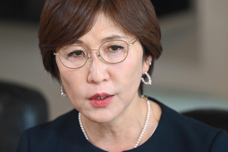 男女 非 共同参画ニッポン 稲田朋美さん 山尾志桜里さん 毎日新聞