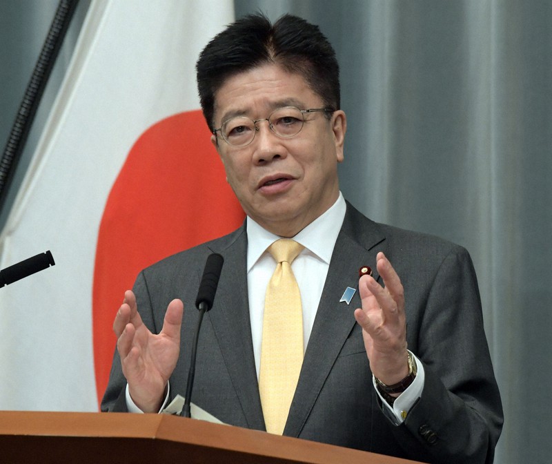 記者会見する加藤勝信官房長官=首相官邸で2021年1月29日午前11時29分、竹内幹撮影