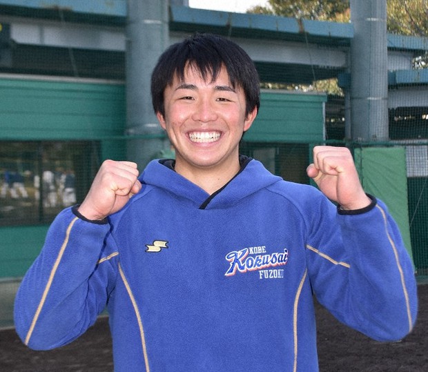 21センバツ がんばれ神戸国際大付 前主将の浅川駿斗さん 18 神戸市西区 兵庫 毎日新聞 21センバツ がんばれ神戸国際大付 前主将の浅川駿斗さん 18 神戸市西区 兵庫 毎日新聞