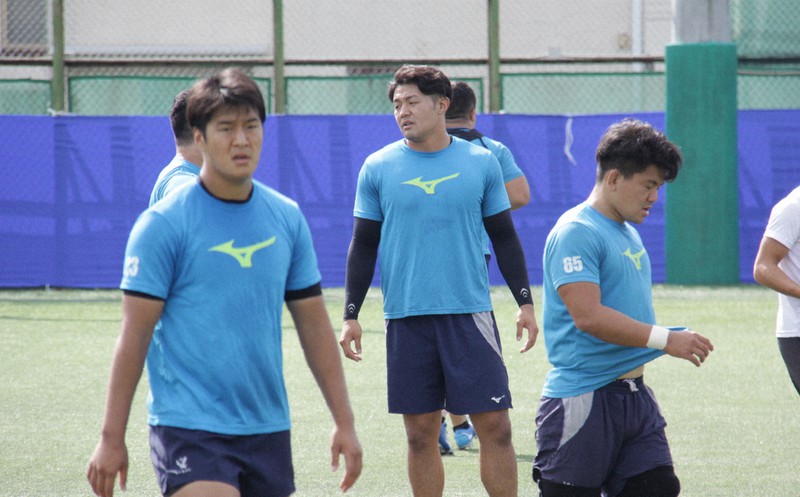 最後の１年 明大ラグビー部 八幡山にこもった主将が手に入れた会話力 毎日新聞