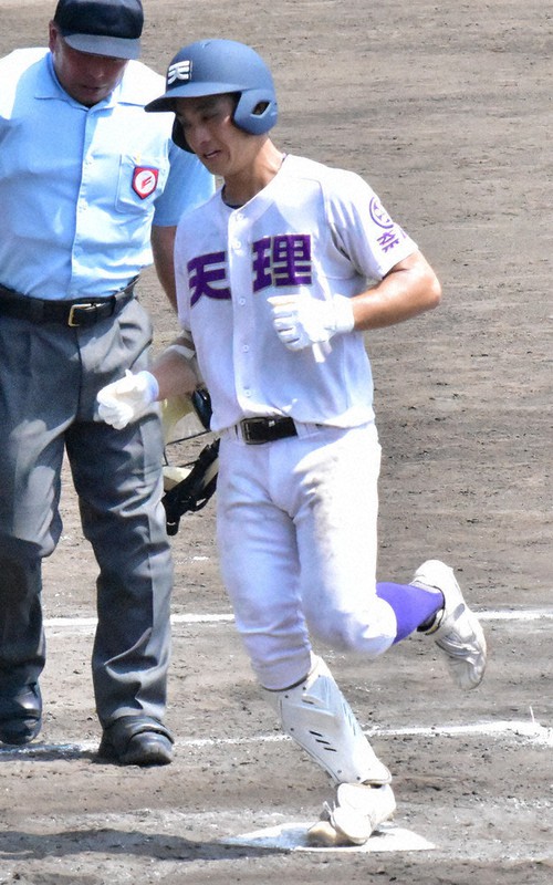 勝利の方程式 大和のアスリートたち 下林源太選手 天理高野球部元主将 コロナに負けずｖ 奈良 毎日新聞