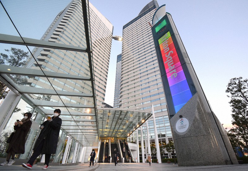 東京オリンピック・パラリンピック組織委員会が入っている晴海トリトンスクエア=東京都中央区で、丸山博撮影