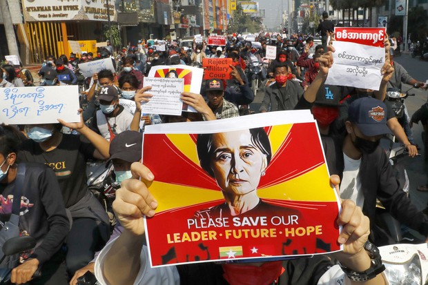 Week After Military Coup Protests Swell Rapidly In Myanmar The Mainichi Week After Military Coup Protests Swell Rapidly In Myanmar The Mainichi