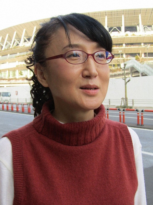 ひと 柳美里さん 全米図書賞 翻訳文学部門 を受賞した 毎日新聞 ひと 柳美里さん 全米図書賞 翻訳文学部門 を受賞した 毎日新聞