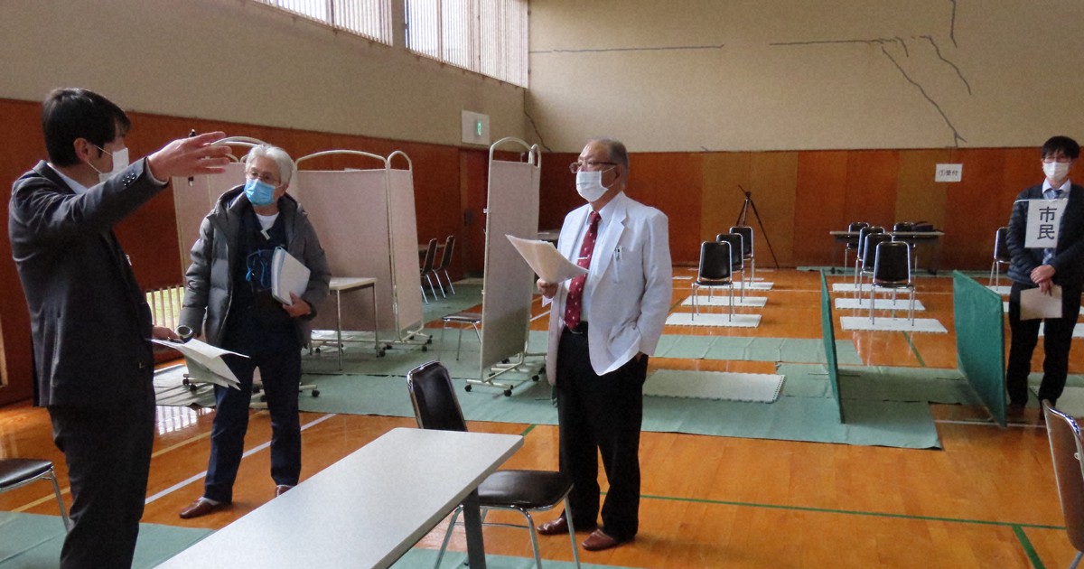 ワクチン国内初承認 実務担う市町村 医療従事者確保できるか 毎日新聞