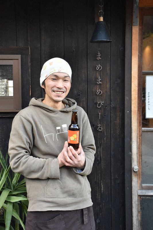 まめまめびーる代表の中田雅也さん=香川県小豆島町で2021年1月29日午後3時47分、喜田奈那撮影