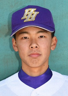 東播磨の熊谷海斗選手(2年)=兵庫県稲美町で、望月亮一撮影