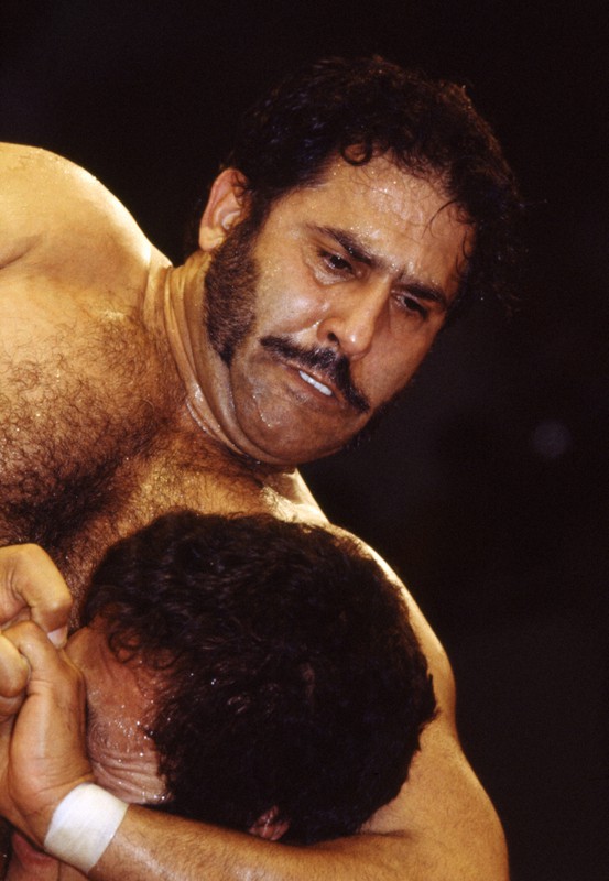 タイガー・ジェット・シンさんに日本政府表彰 震災被災児へ寄付 | 毎日新聞