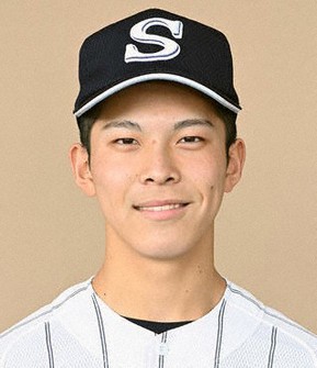 藤井虎徹選手(2年)=広島県三次市のみよし運動公園野球場で、猪飼健史撮影