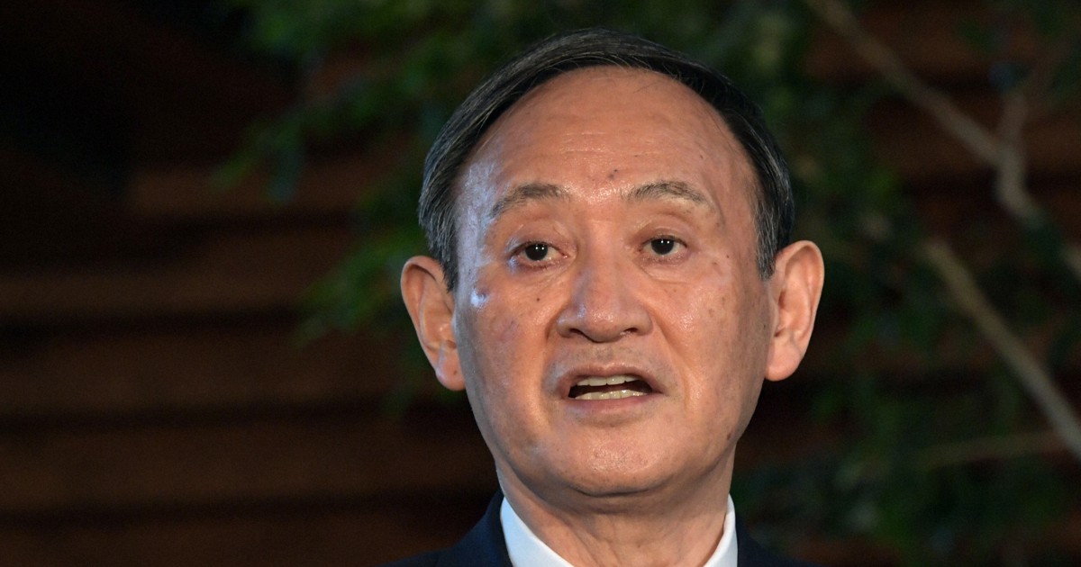 山田真貴子内閣広報官辞任について記者団の質問に答える菅義偉首相＝首相官邸で2021年3月1日午後4時48分、竹内幹撮影