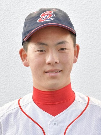 吹け赤い旋風 聖カタリナ 選手紹介 １５止 愛媛 毎日新聞