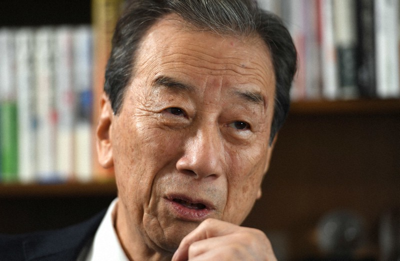 東京電力福島第1原発事故から10年を前に思いを語る黒川清・東京大名誉教授=東京都港区で、藤井太郎撮影