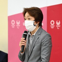 東京2020組織委員会の理事会であいさつする橋本聖子会長＝東京都中央区で2021年3月2日午後3時59分（代表撮影）