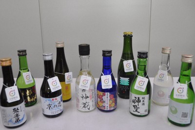 宮城7酒蔵の Date Seven 解禁 最終年 予約が殺到 毎日新聞