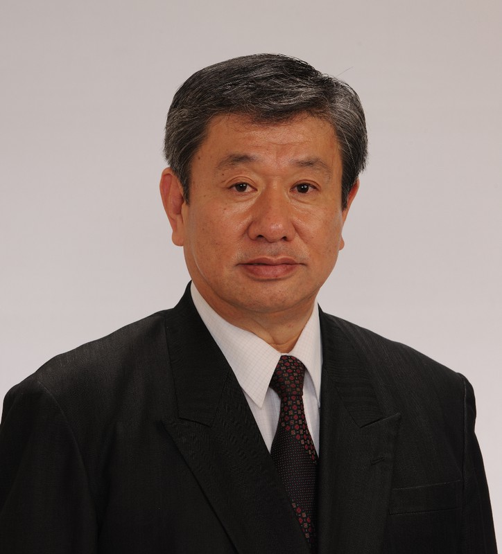 平岡政典氏