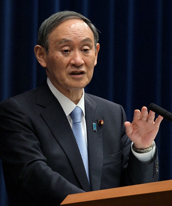 緊急事態宣言の再延長について記者会見する菅義偉首相=首相官邸で2021年3月5日午後9時54分、竹内幹撮影