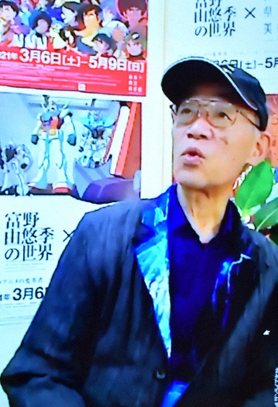 オンラインで報道陣の取材に応じる富野由悠季さん=青森市安田近野の青森県立美術館で2021年3月5日午後3時37分、南迫弘理撮影
