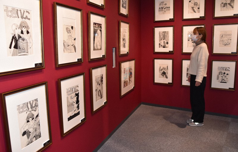 手塚漫画への演劇の影響をテーマにした「手塚治虫と演劇 『七色いんこ』展」=兵庫県宝塚市武庫川町の市立手塚治虫記念館で2021年3月8日午前10時41分、土居和弘撮影