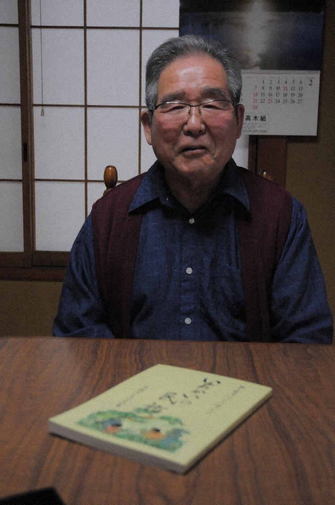 「翔太ちゃんの民話を聞き、震災について思い出してほしい」と話す鈴木勘也さん=栃木県市貝町赤羽で、2021年3月12日午後4時41分、竹田直人撮影