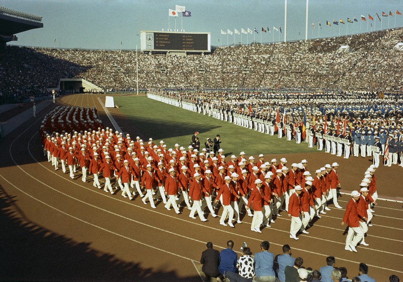 1964年10月10日に行われた東京五輪の開会式
