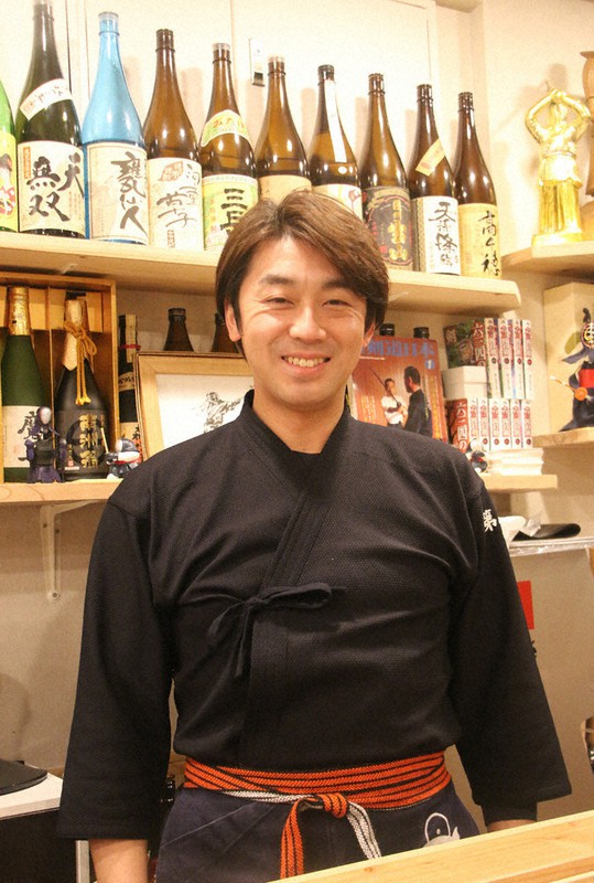 「剣道居酒屋 第二道場」店主の石塚一輝さん