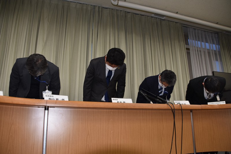 市尼崎高水泳部いじめ2件認定 第三者委 転学願無断作成で処分 毎日新聞