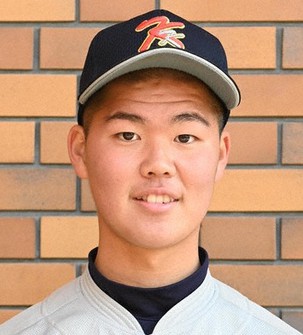 京都国際の梅田晃輝捕手(2年)=京都市東山区で、山崎一輝撮影