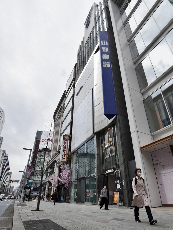 公示地価が全国の商業地で最高価格になった山野楽器銀座本店=東京都中央区で2021年3月20日、滝川大貴撮影
