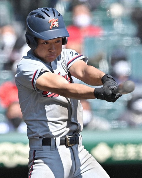 打つのが使命」京都国際・中川勇斗、執念の一打 選抜高校野球 | 毎日新聞