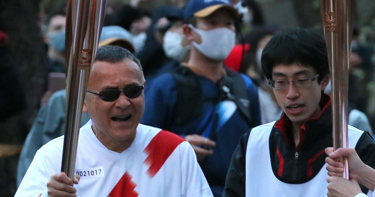 一生の記念だけど…ランナーだけが買える聖火トーチ、お値段は？ | 毎日新聞