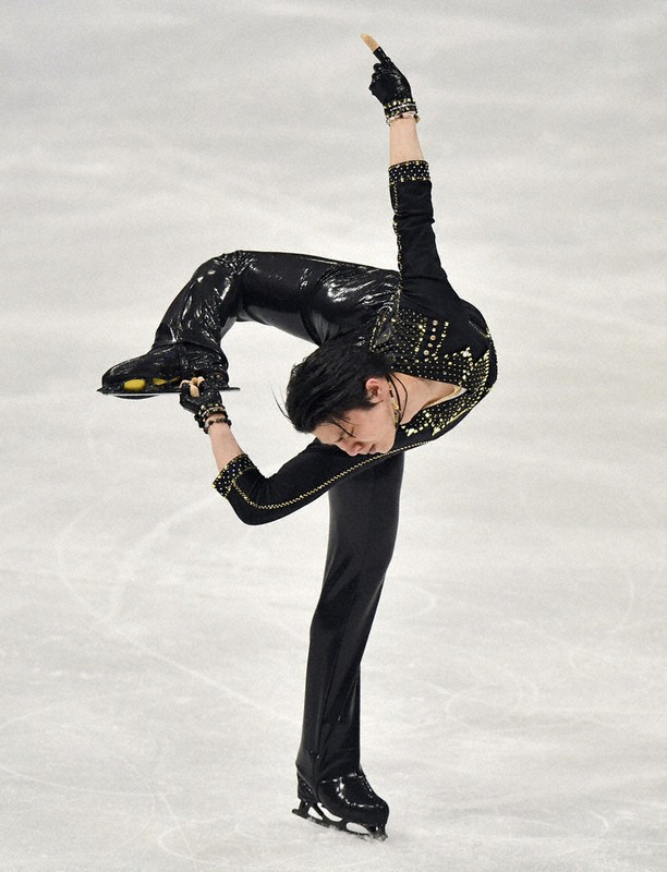 フィギュアスケート 世界選手権 羽生、SP首位 | 毎日新聞