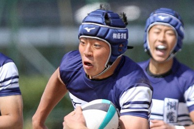 桐蔭学園が大阪桐蔭に競り勝つ 東福岡と決勝へ 高校選抜ラグビー