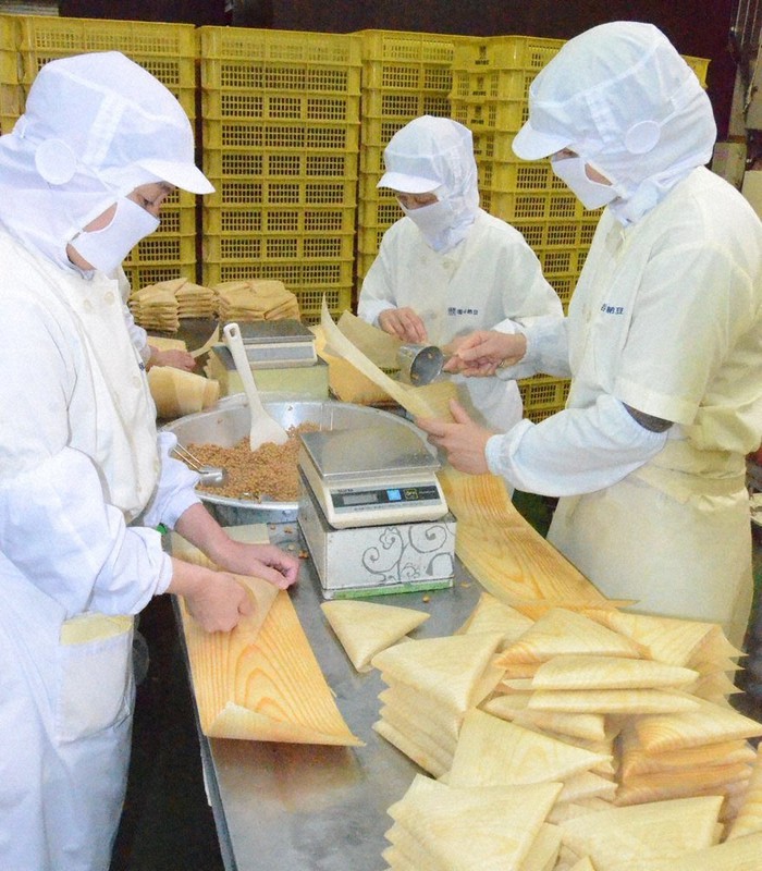 ぐるっと東日本 食べる つながる 東京 東村山 保谷納豆 東京の大豆で地産地消 東京 毎日新聞