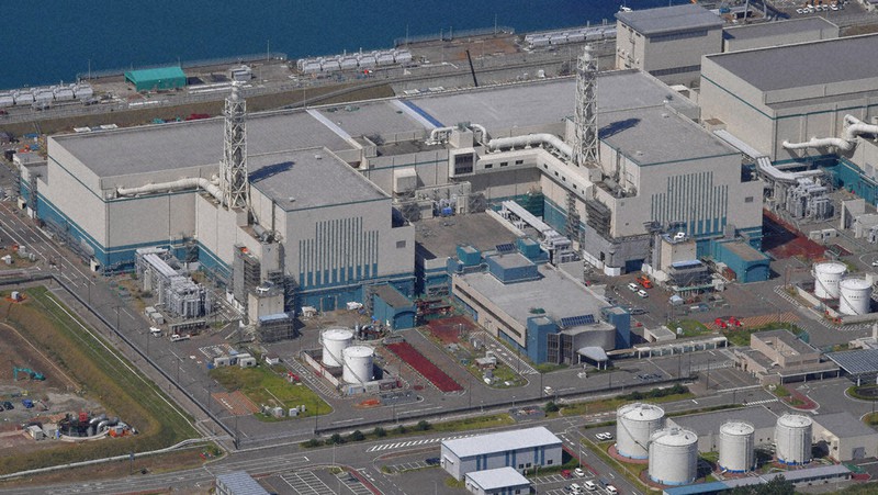 東京電力柏崎刈羽原発=本社機「希望」から西本勝撮影