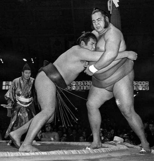 照ノ富士の大関復帰で注目 最初の再昇進・魁傑ってどんな力士