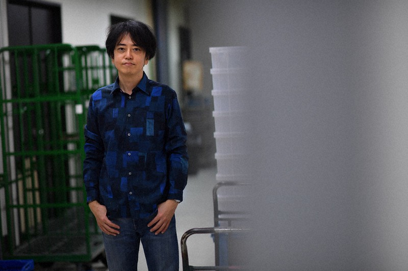作家の中村文則さん=宮間俊樹撮影