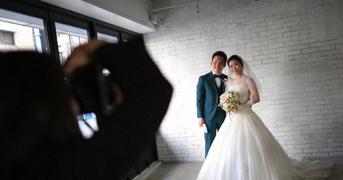 追跡 コロナ１年 短観 回復置き去り 対面業 毎日新聞