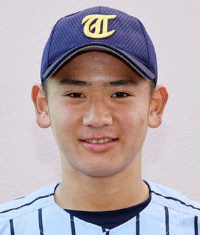 準々決勝から欠場した大塚瑠晏主将=神奈川県相模原市南区で、幾島健太郎撮影