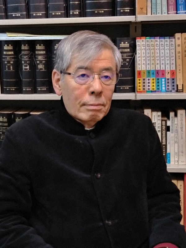 内田雅敏氏